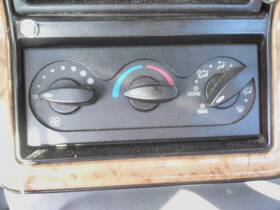 3819668 International 2539126 Prostar 113 Temperature Control
