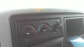 3883197 International 2589118 4300 Temperature Control