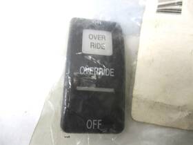 441143037 International 446553037 New Oem Override Actuator Rocker