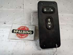 641.ihhc16 International 6111903c2 Prostar Passenger Front Door Switch