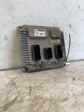 2757009982 Isuzu 2020 Nrr Cab Module 650-11121