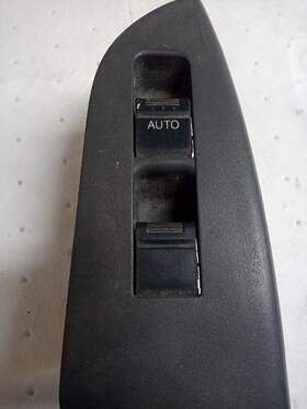 641.ishl14 Isuzu 2014 Npr Left Driver Front Door Window Switch 11529869