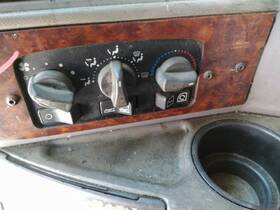 F21-1005-1 Kenworth 2394824 Replaces T2000 2000 Temperature Control 3647932