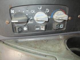 3653709 Kenworth 2400133 T2000 1999 Temperature Control