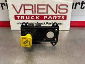 4790208 Kenworth Valve-dash Control Brake 1 Missing Valve