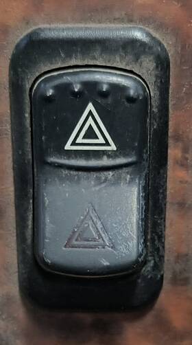 P27-1061 Kenworth Switch-hazard