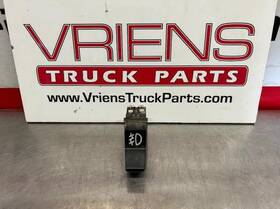 P27-1173-037 Kenworth Switch-foglamps 1st