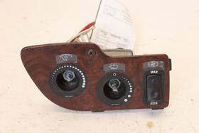 Q21-1006 Kenworth 1996-2010 T2000 Dashboard Wiper Light Engine Switch Button Oem