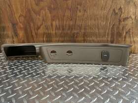S18-1037-12721 Kenworth 13-21 T680 Dash Panel Brown Tan
