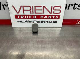 S67-1008 Kenworth Plug-mirror Switch