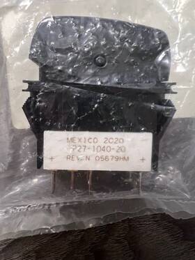 P27-1040-20 Paccar Oem Work Light Rocker Switch New In Package