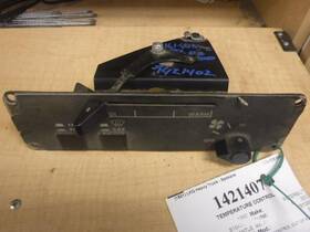 2454838 Peterbilt 1421407 745045 320 1992 Temperature Control