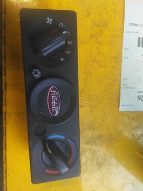 3621801 Peterbilt 2371526 579 Temperature Control