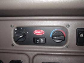 3766132 Peterbilt 2498173 386 Temperature Control