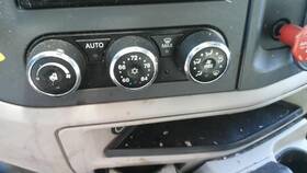 3773837 Peterbilt 2504360 579 Temperature Control