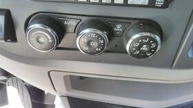 3774907 Peterbilt 2504898 579 Temperature Control