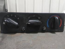 Q21-6012 Peterbilt 2587784 386 Temperature Control 3881437