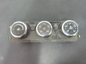 3902735 Peterbilt 2598459 579 Temperature Control