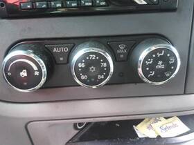 Peterbilt 2618743 Replaces 2017 579 Temperature Control 3928169