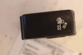 P27-1133-020 Peterbilt 2013-2021 579 Cargo Light Lamp Control Switch Button Oem