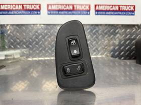S18-6065-501 Peterbilt Door Passenger Side Window Control Switch Lock P/n