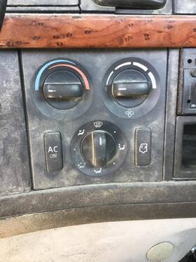 3284044 Volvo 2066163 Replaces Vnm 2007 Temperature Control