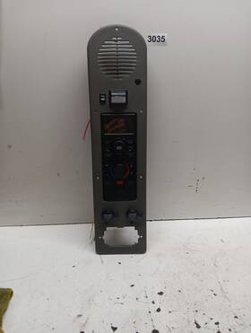 Volvo 21033180 2017-2024 Sleeper Control Switch Panel With Trim Oem Item # 3035