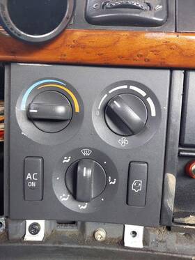 3365633 Volvo 2142554 Vnm Temperature Control