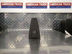 21628537-p02 Volvo Vnl Electrical Power Window Door Switch P/n Right Passenger