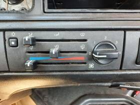 3390823 Volvo 2164976 N/a Vnm Temperature Control