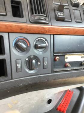 3392693 Volvo 2166697 Replaces Vnm 2005 Temperature Control