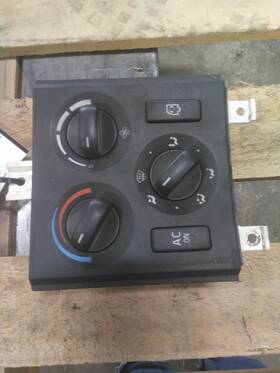 3432711 Volvo 2202462 Vnm Temperature Control