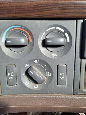 3458492 Volvo 2225597 Vhd Temperature Control