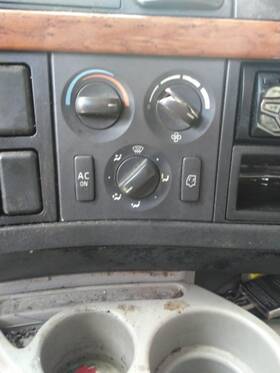 3458634 Volvo 2225737 Vnl Temperature Control