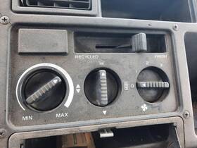 3478817 Volvo 2244223 N/a Fe Temperature Control