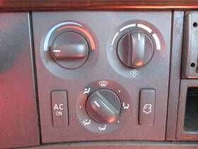 3493330 Volvo 2257392 Vnm 2013 Temperature Control