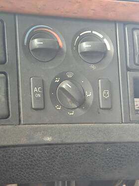 3512194 Volvo 2273190 Vnl 2005 Temperature Control