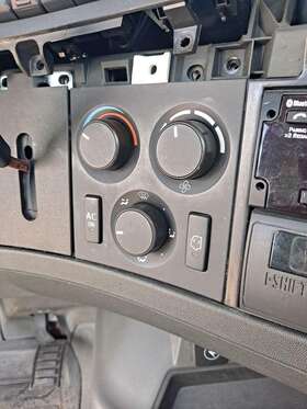 3520525 Volvo 2280802 Replaces Vnr 2020 Temperature Control