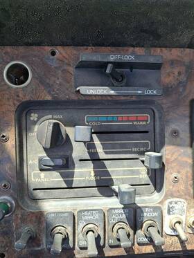3524513 Volvo 2284442 Replaces Wah 1996 Temperature Control Used