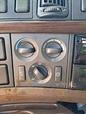 3530183 Volvo 2289492 Replaces Vnl 2018 Temperature Control