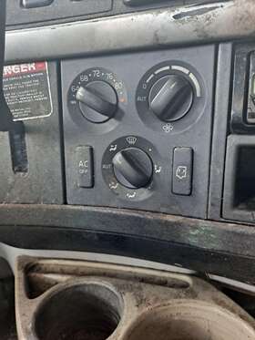 3539044 Volvo 2297358 Replaces Vnl 2005 Temperature Control