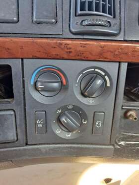 3609457 Volvo 2360070 Replaces Vnl 2009 Temperature Control
