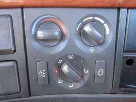 3630327 Volvo 2378890 Replaces Vnm 2008 Temperature Control