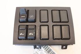 3175601 Volvo 03-18 Vnl Suspension Dump Traciton Light Marker Switch Panel Oem