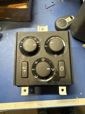 78578151 Volvo 2019-2024 Vnl 760 860 A/c Heater Climate Temp Control Panel Oem