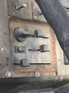 3280872 White/volvo 2063316 Replaces Wg 1990 Temperature Control