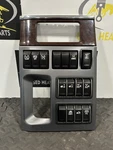 Paccar Peterbilt Switch Dash Panel P/n: S64-6180-000D1B1J2 (tag# 17217). Fixed Price $237.99.