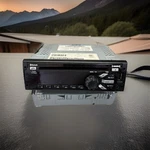 Freightliner Cascadia 2020+ Oem Delphi DEA500 Cd/am/fm/wb/bt/usb/sxm, P#24137737. Fixed Price $315.00.