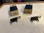 Ford D1AZ-14526-B Nos 30 Amp Circuit Breaker Lot / Mercury Lincoln & Truck. Fixed Price $29.00.