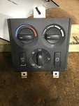 Replaces 2005 Volvo Vnl Temperature Control , Ga. Fixed Price $173.22.